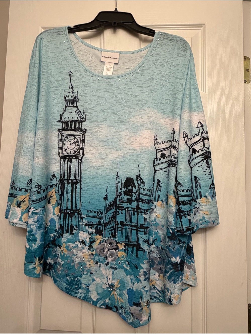 New: Alfred Dunner Light Blue Scenic Floral Scoop-Neck Tunic